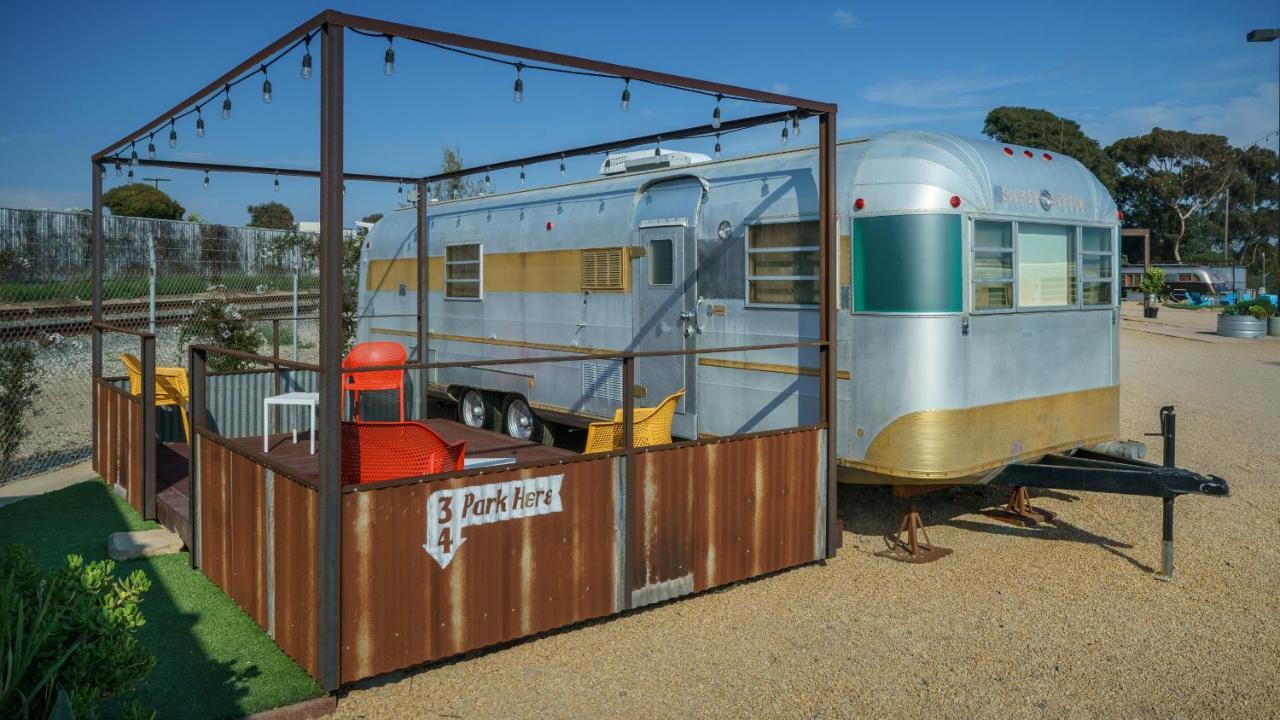 Waypoint Ventura Hotel Екстериор снимка